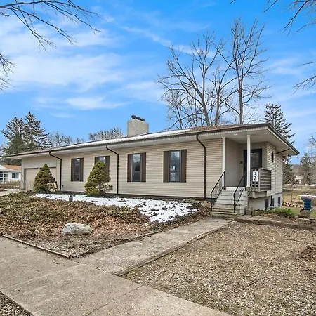 The Sugar Maple Home
